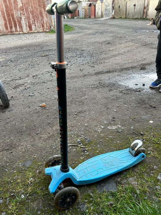 Самокат для дитини