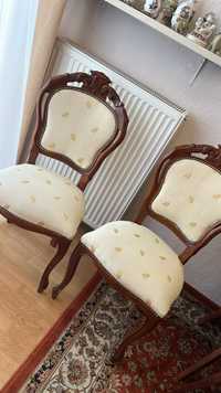 Dwa rzeźbione drewniane tapicerowane krzesła fotele okazja