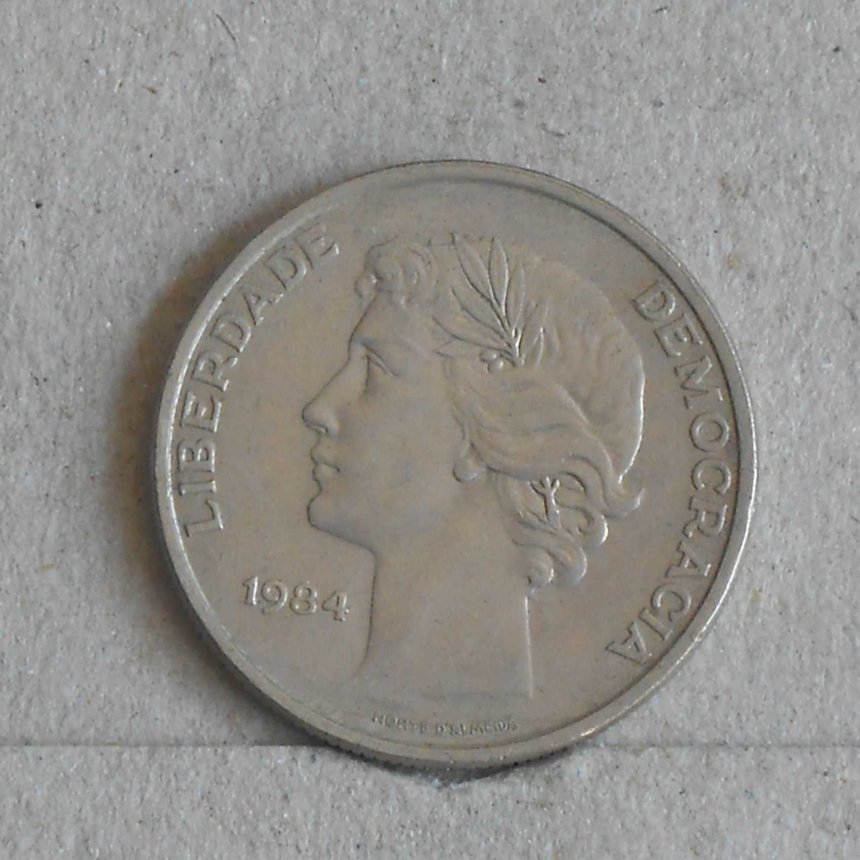 Portugal 25 escudos 1984 - olx X10822
