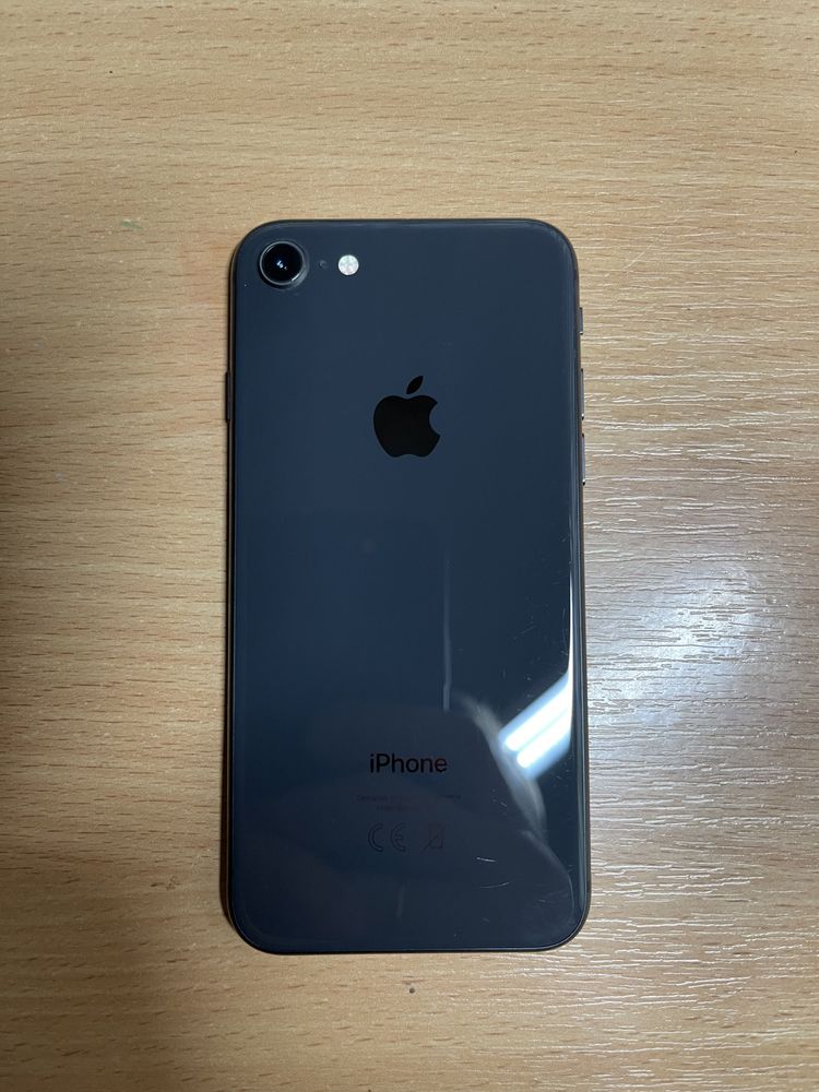 iPhone 8 64gb neverlok