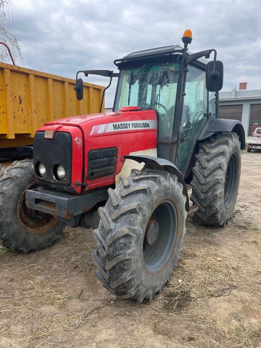 Massey ferguson 4435