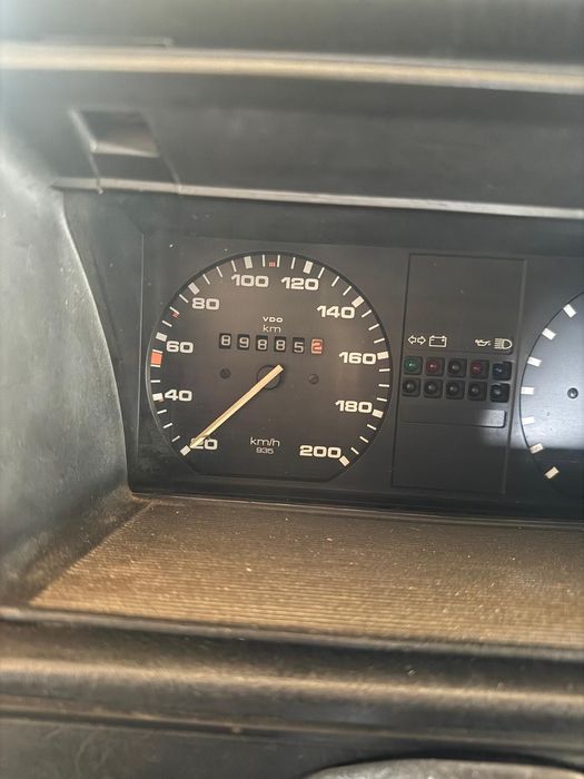 Volkswagen Golf - 90.000kms