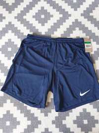 Spodenki NIKE DRI-FIT XL Nowe