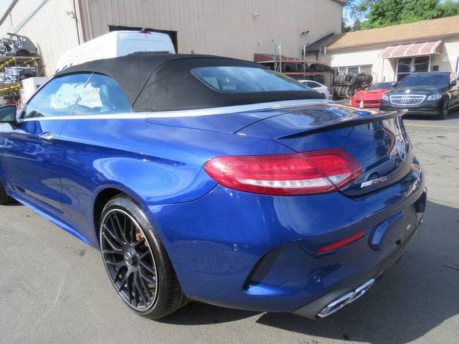 Mercedes-Benz C-Class AMG C 63      2017