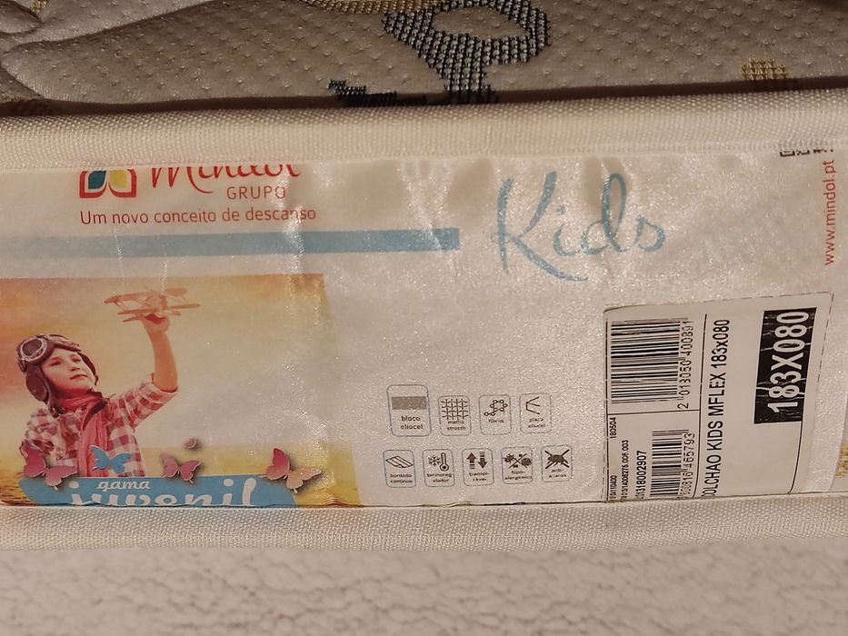 Quarto solteiro completo ou móveis individuais