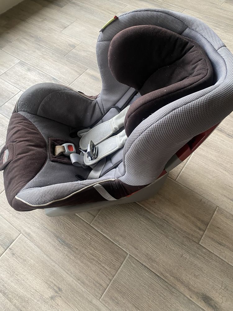 Авто крісло Britax