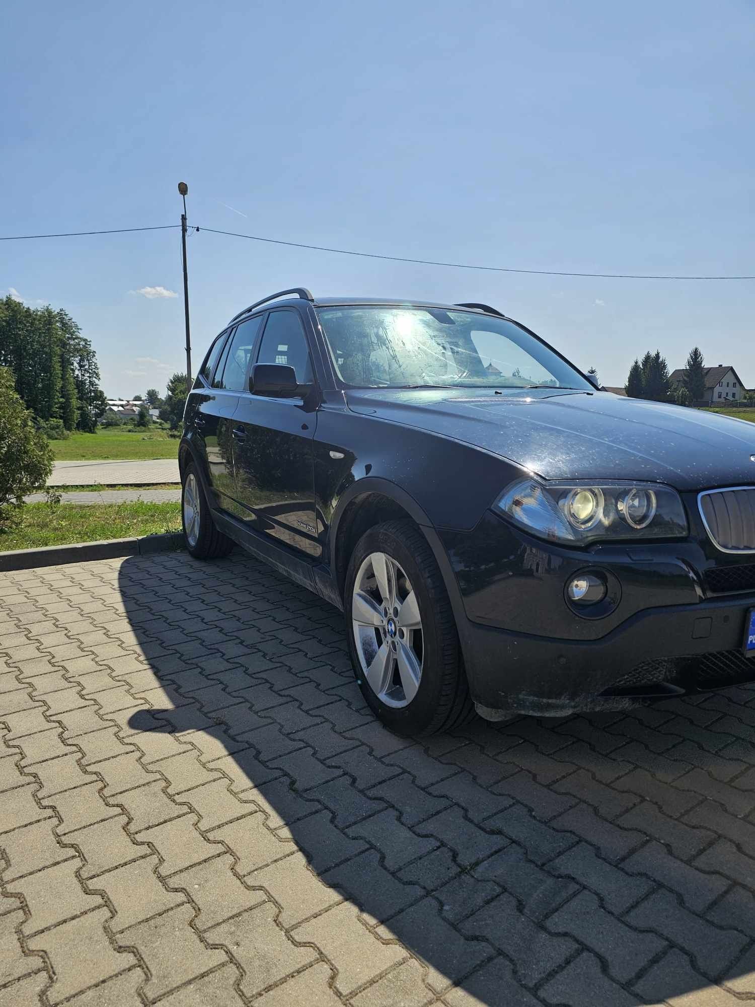 Szprzedam BMW X3 2.0 BEZYNA lub zamienię na sedana