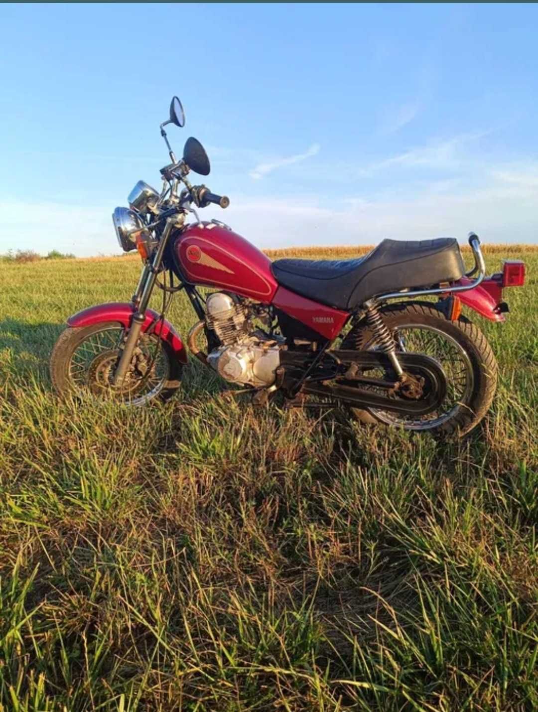 Sprzedam Yamaha SR 125