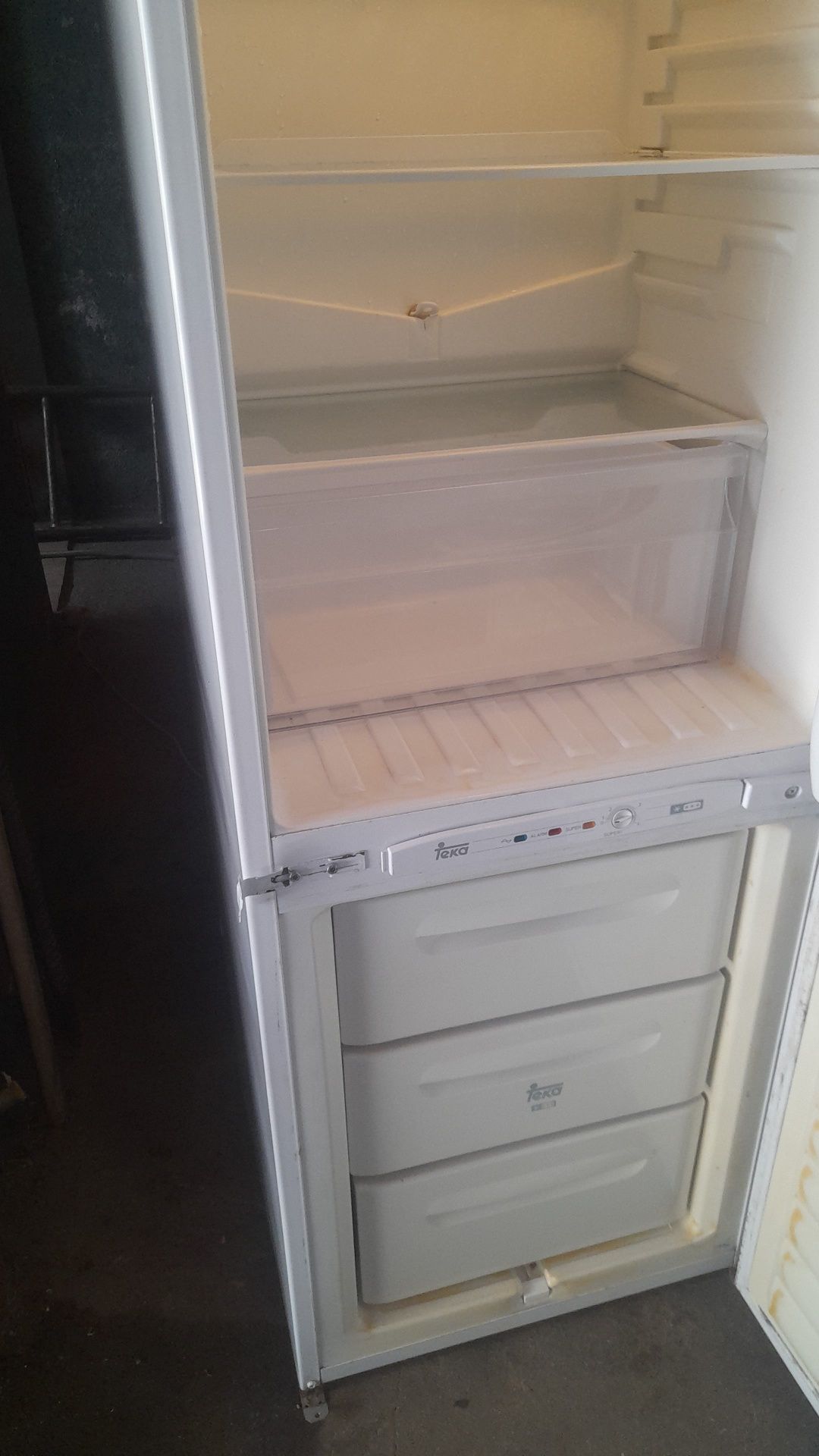 Vende se frigorífico combinado