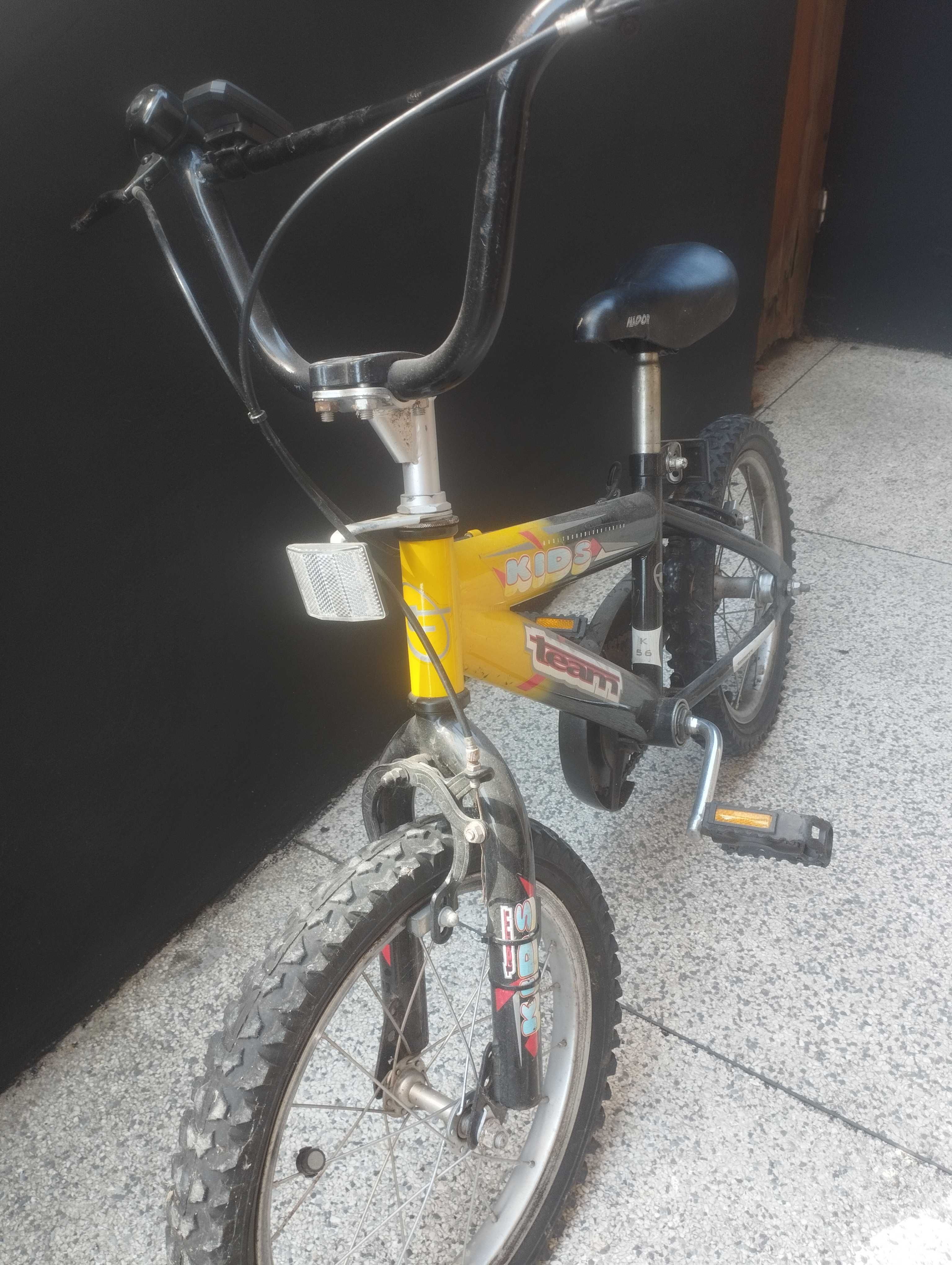 Bicicleta de criança em excelente estado.