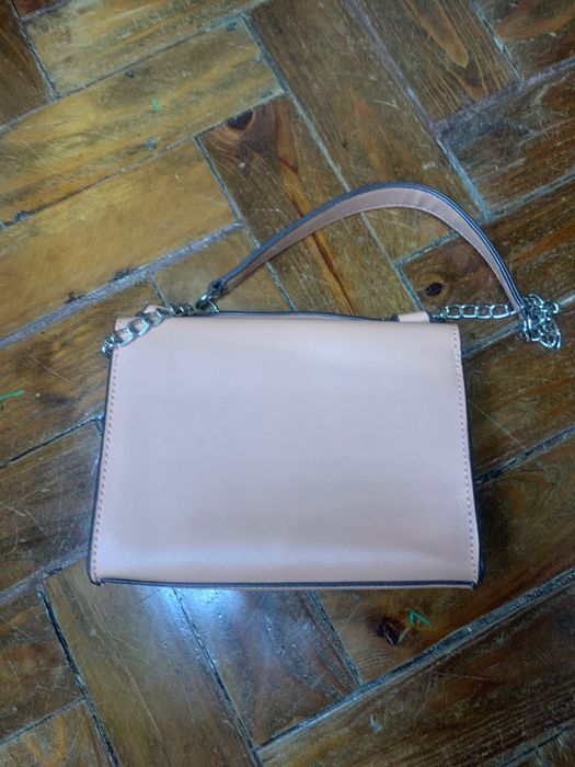 Mala rosa velho escuro.  como nova