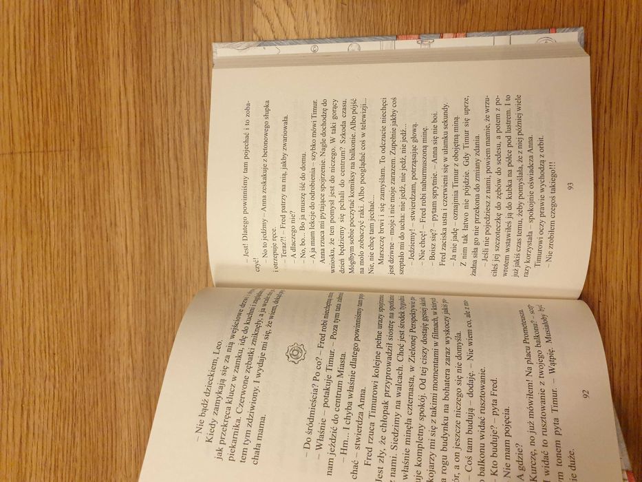 Leo i czerwony automat Marcin Szygielski