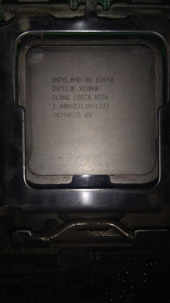 Материнка Lenovo 775 (771) сокет + Xeon e5450, 4 ядра по 3GHz + куллер