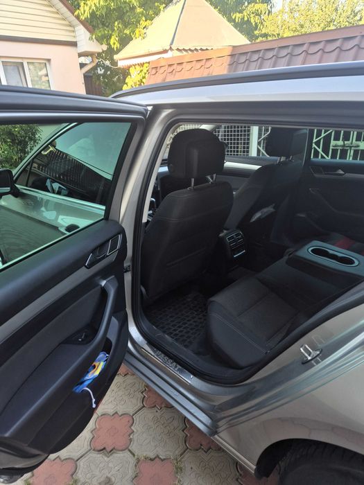 Volkswagen Passat b8 2.0