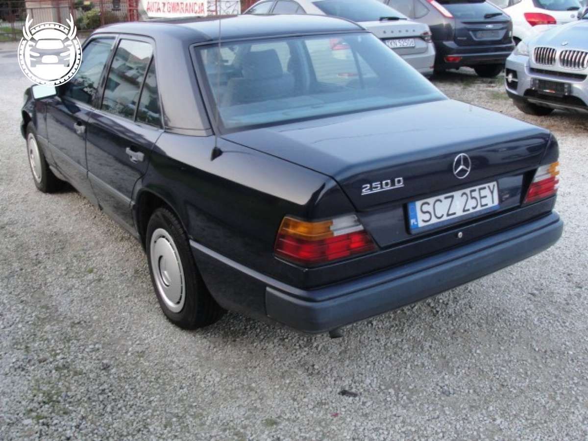 Mercedes 124 2,5 d 90 Km