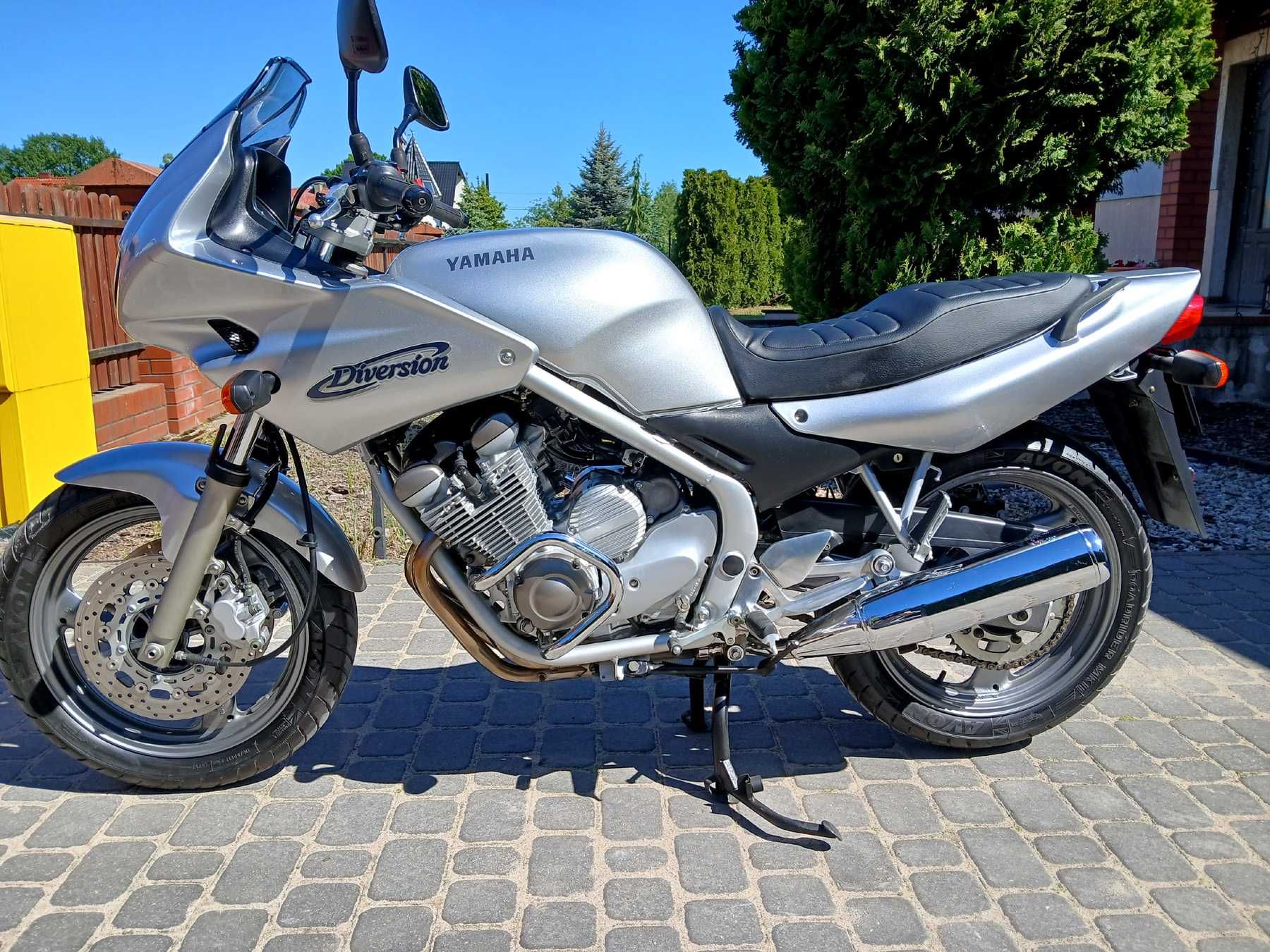 Yamaha XJ600 Diversion, XJ6, stan fabryczny, przebieg 4800km