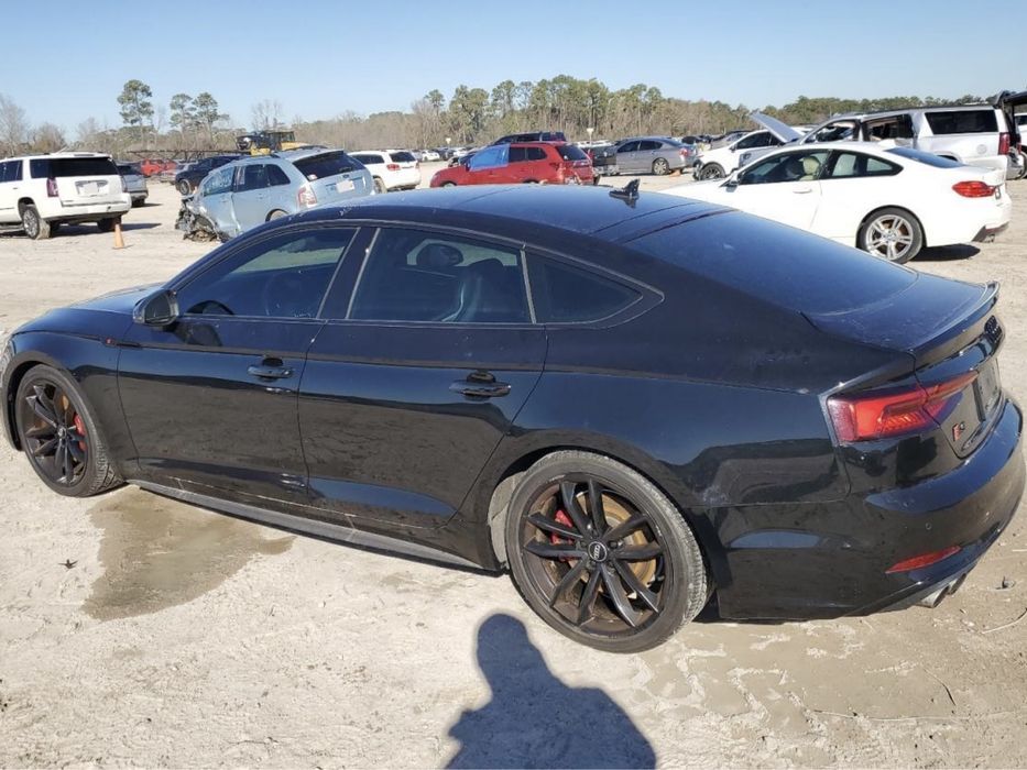 Кришка багажника Audi A5 F5, S5 F5, B9 8W колір LY9T Разборка Ауди А5