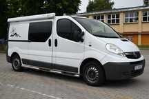 Opel Vivaro 2010rok 2.5 CDTI 150KM podnoszony dach markiza Kamper Van