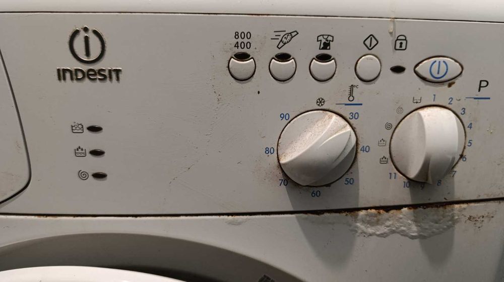 Продам пральна машина Indesit можна на запчастини