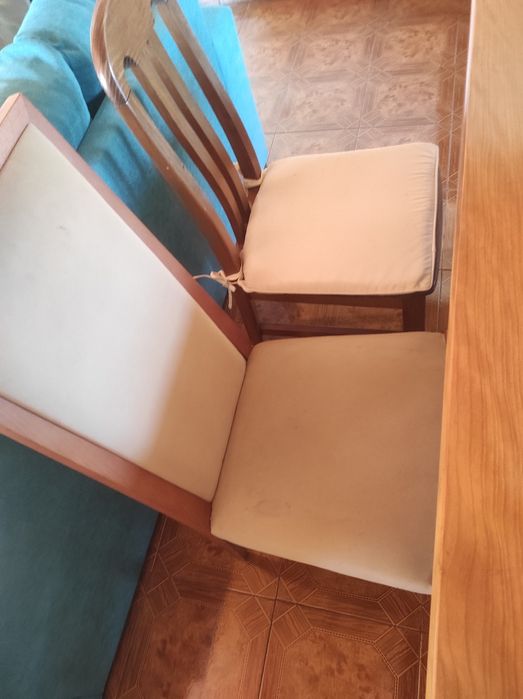 Mesa de sala de jantar