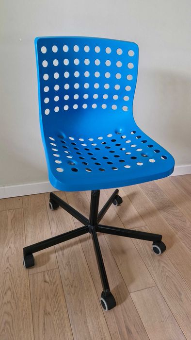 Krzesło biurkowe młodzieżowe Ikea Skalberg