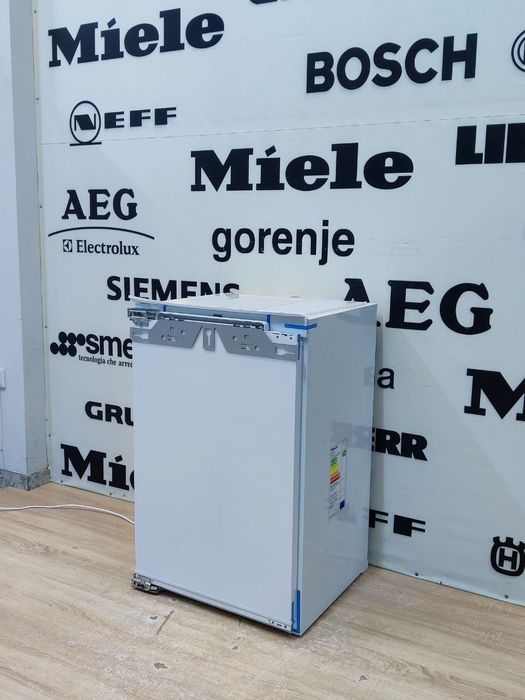 MIELE™FN32202i. ТОП! Вбудована морозильна камера. 2020. Germany