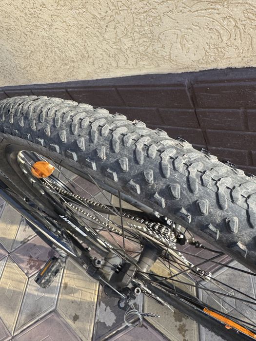 Продам велосипед Giant Revel 29
