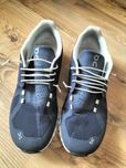 Buty do biegania CLOUD 44