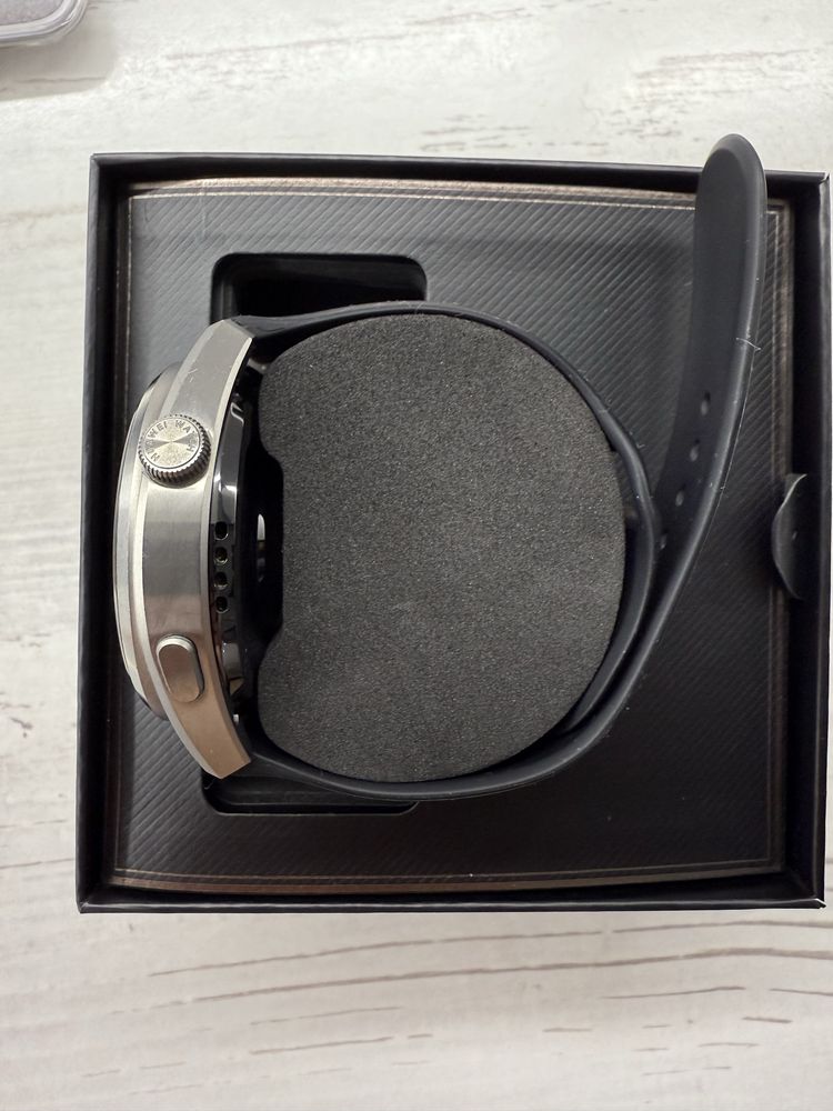 Часы Huawei watch 3 pro