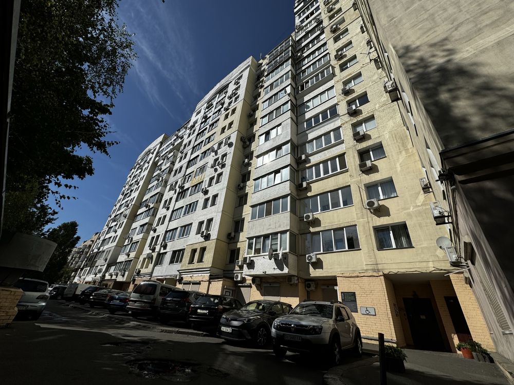 3к. Квартира 105м2, вул. Мокра 3