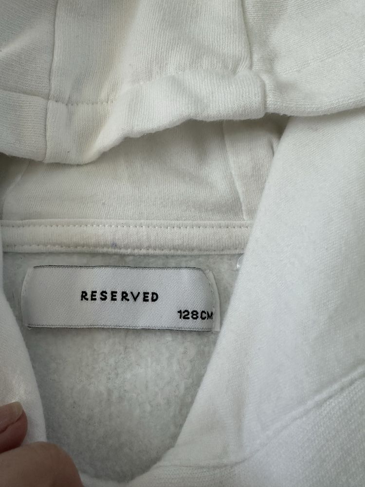 Biała bluza z kapturem Reserved 128 Pusheen
