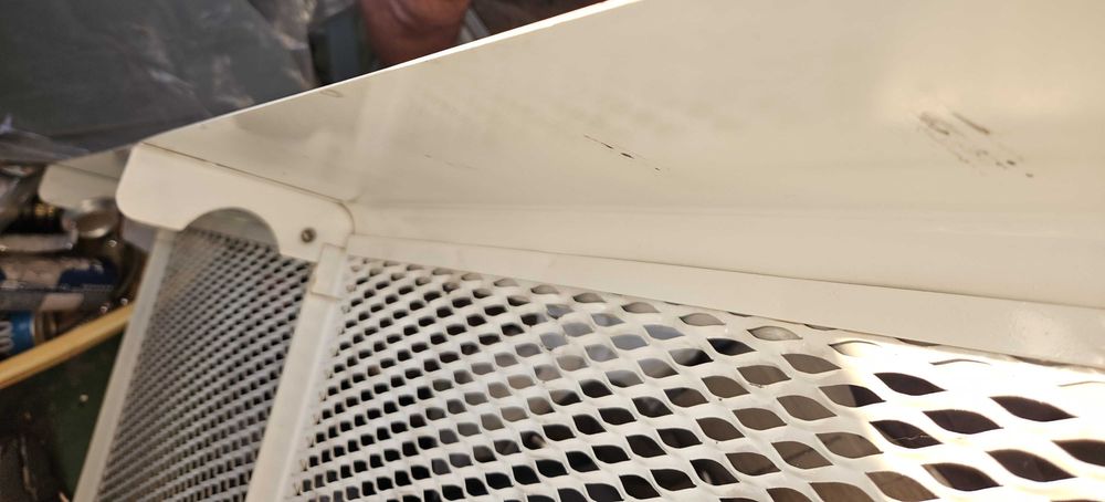 Решітки 1-3 секції металеві декор на чавунні радіатор батареї опалення