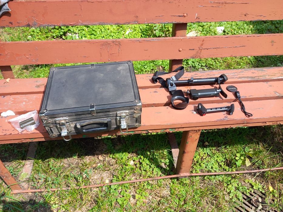 Statywy fotograficzne, akcesoria