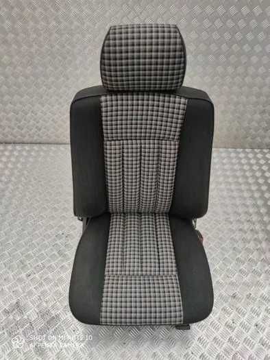Mercedes W124 - fotel pasażera sportline super stan