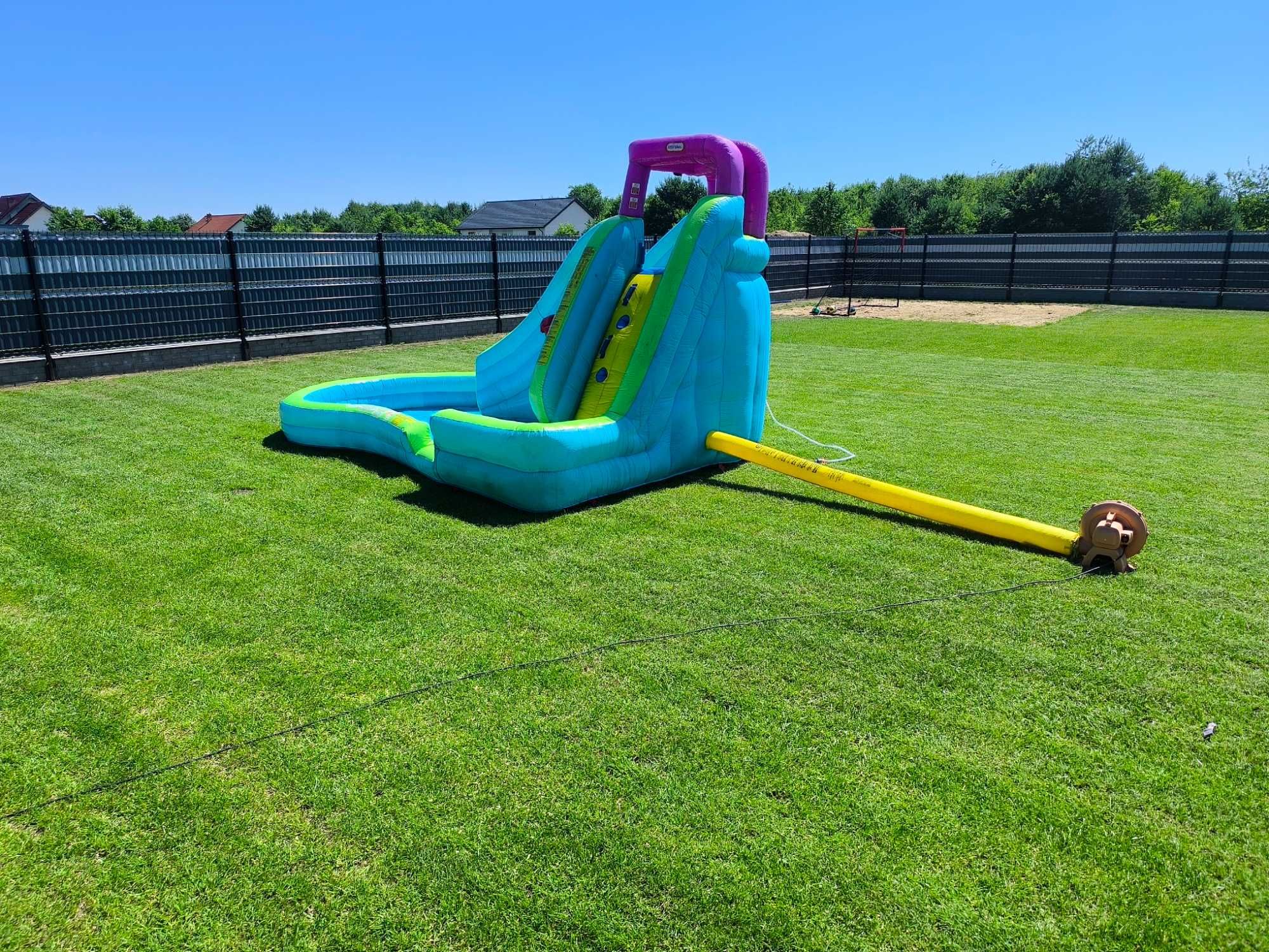 Dmuchaniec Little Tikes Dmuchany Wodny Plac zabaw ze zjeżdżalnią