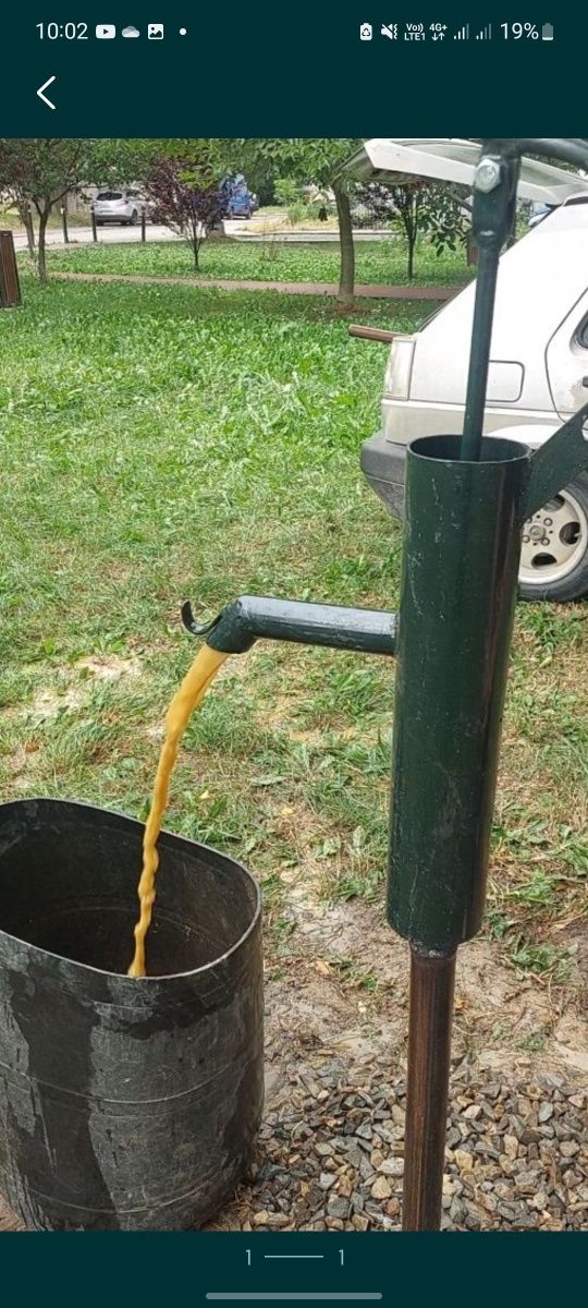 Забиваєм колонки для води