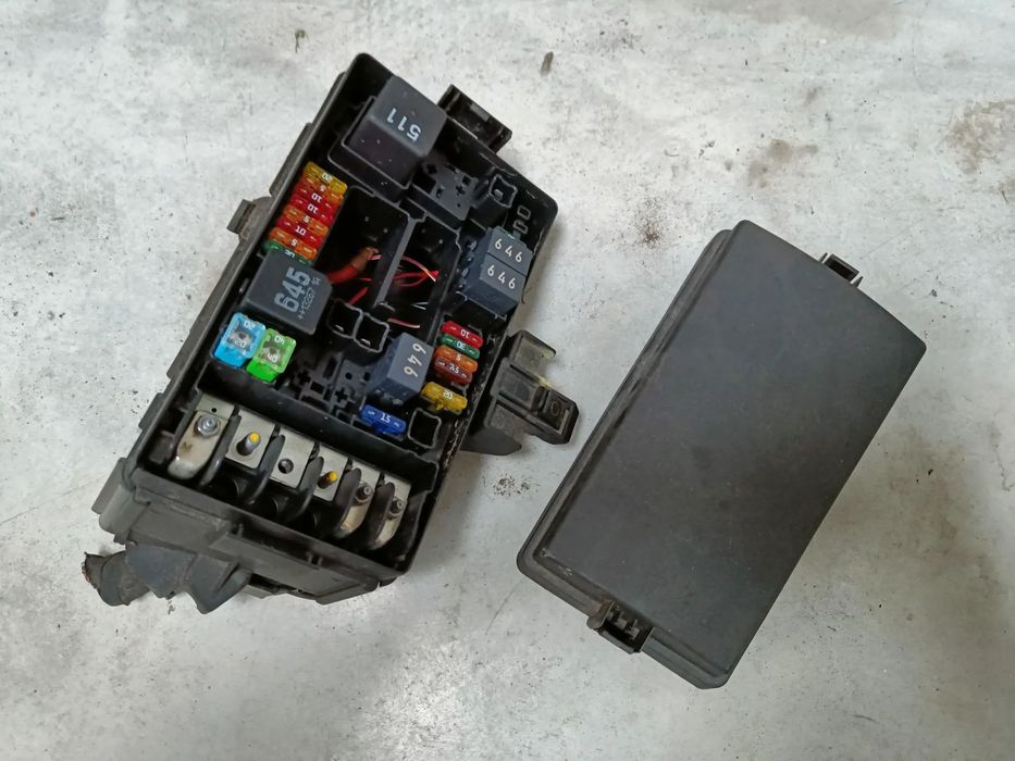 Skrzynka bezpieczników obudowa Skoda Octavia 3 Superb VW Passat Golf Seat Leon Audi A3 Q3 5Q0907361B