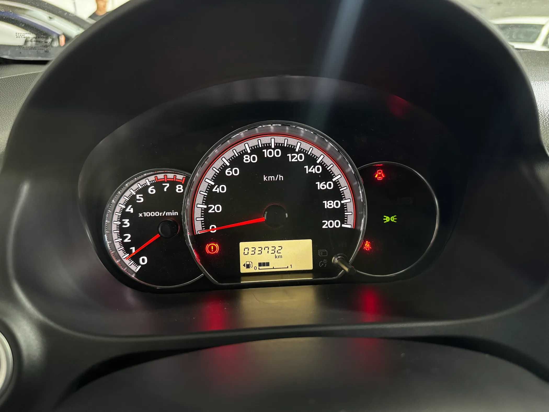 Mitsubishi Space Star 1.2 Intense Connect Edition
