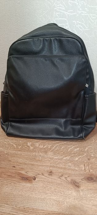 Продам рюкзак кольоровий