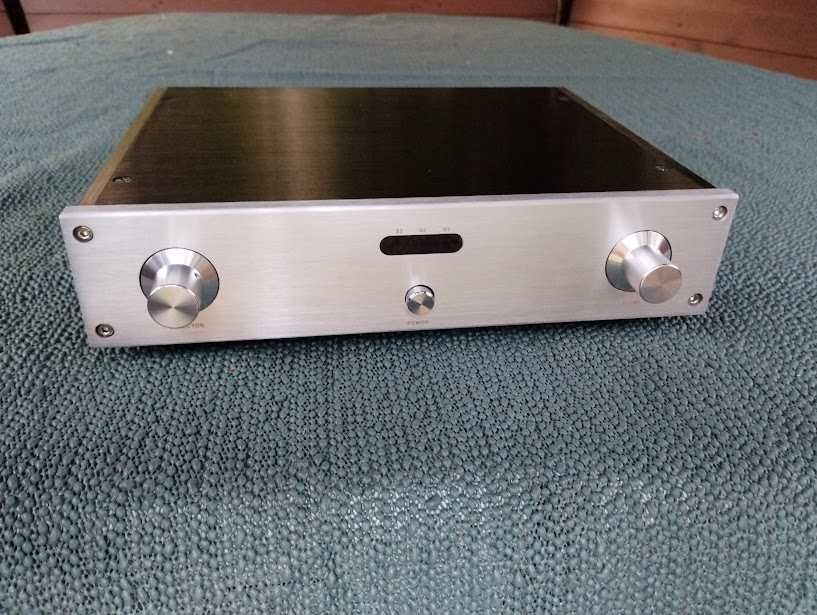 Clone Accuphase A75