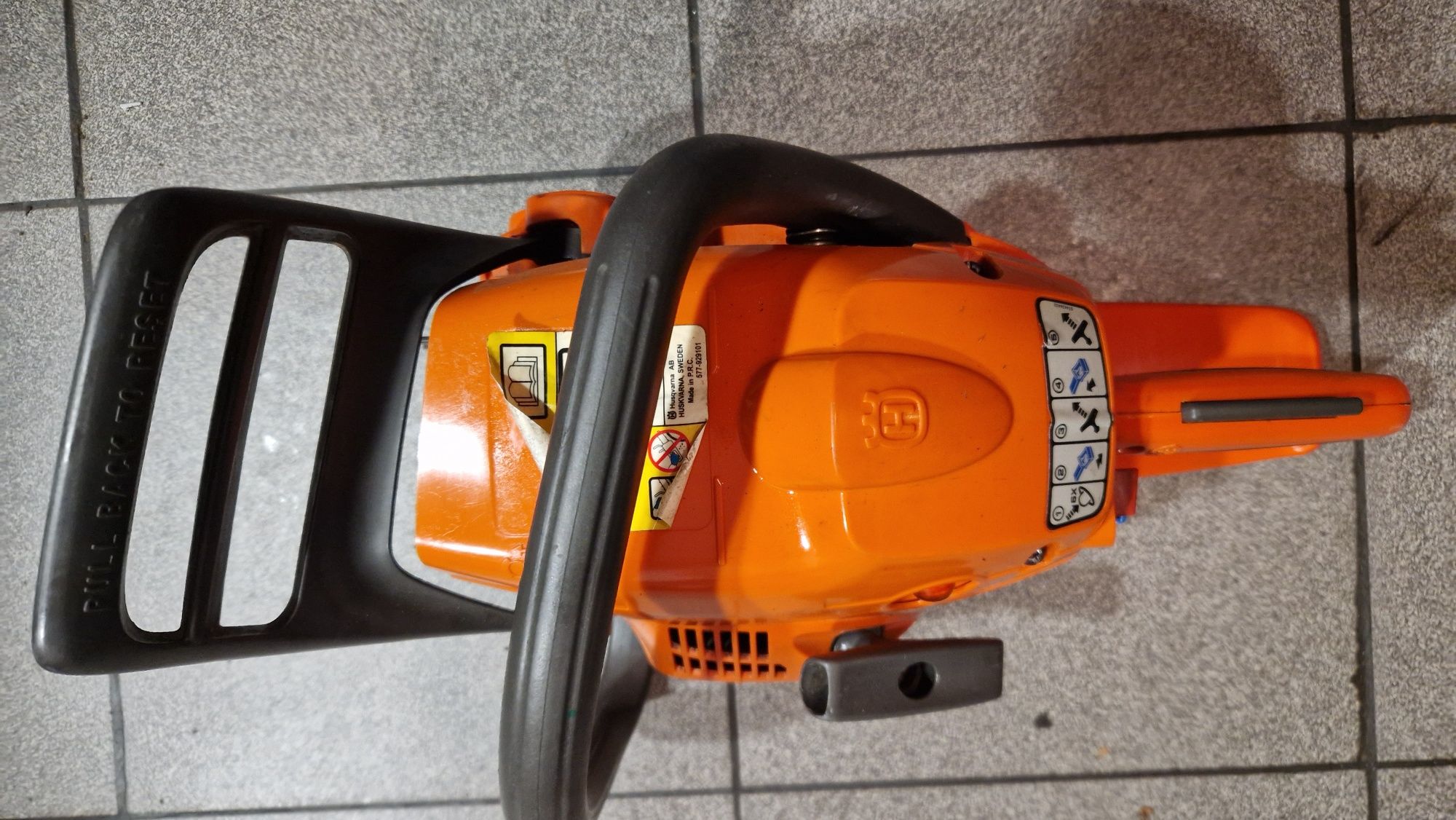 Pilarka Husqvarna 240 2KM