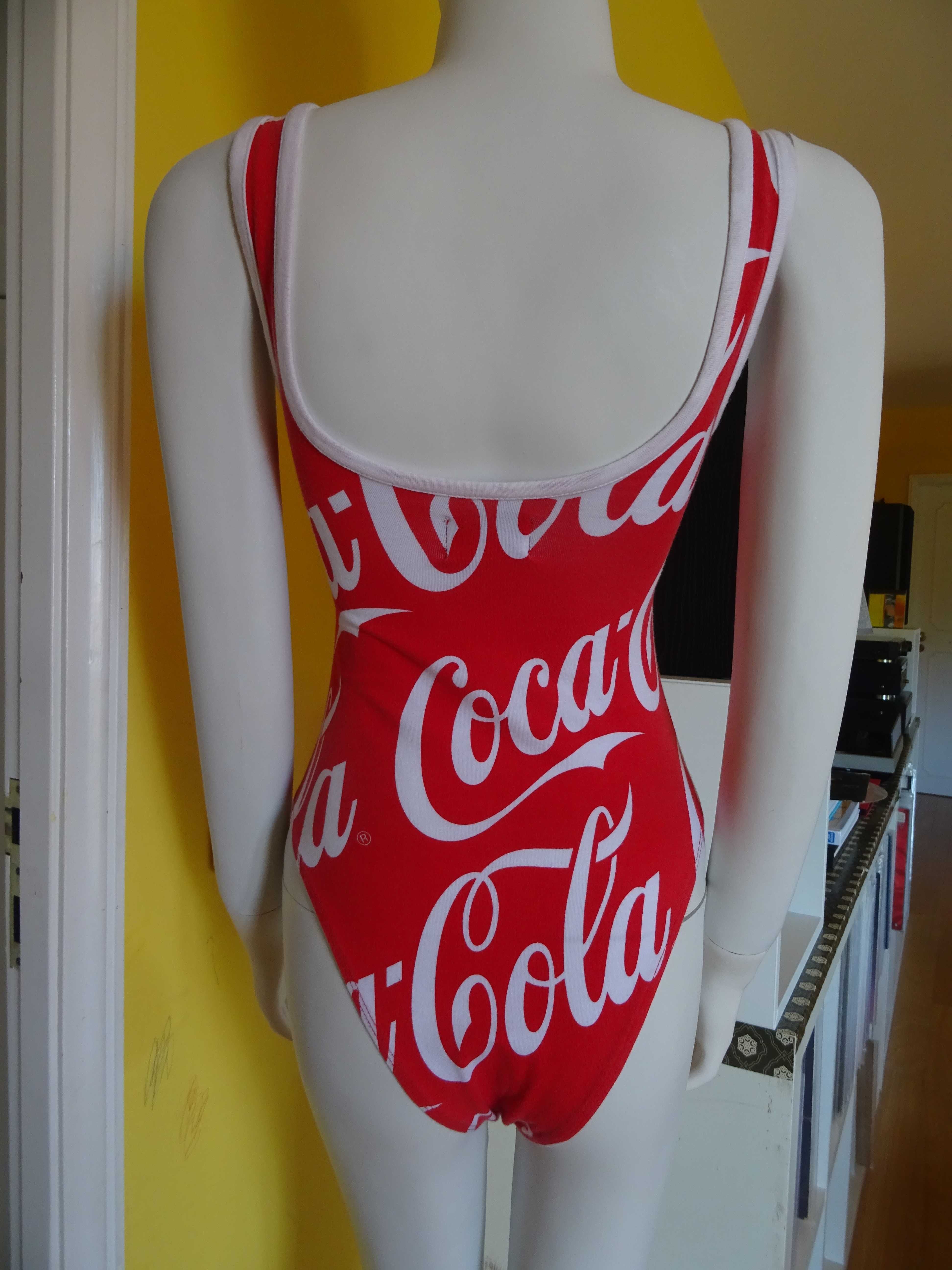 Maiô Coca-Cola da Bershka