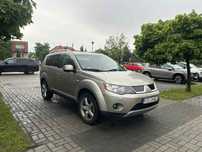 mitsubishi outlander 4x4 7 osob mozliwa zamiana!!!