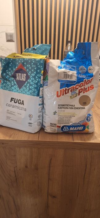 Fuga brązowa i biała