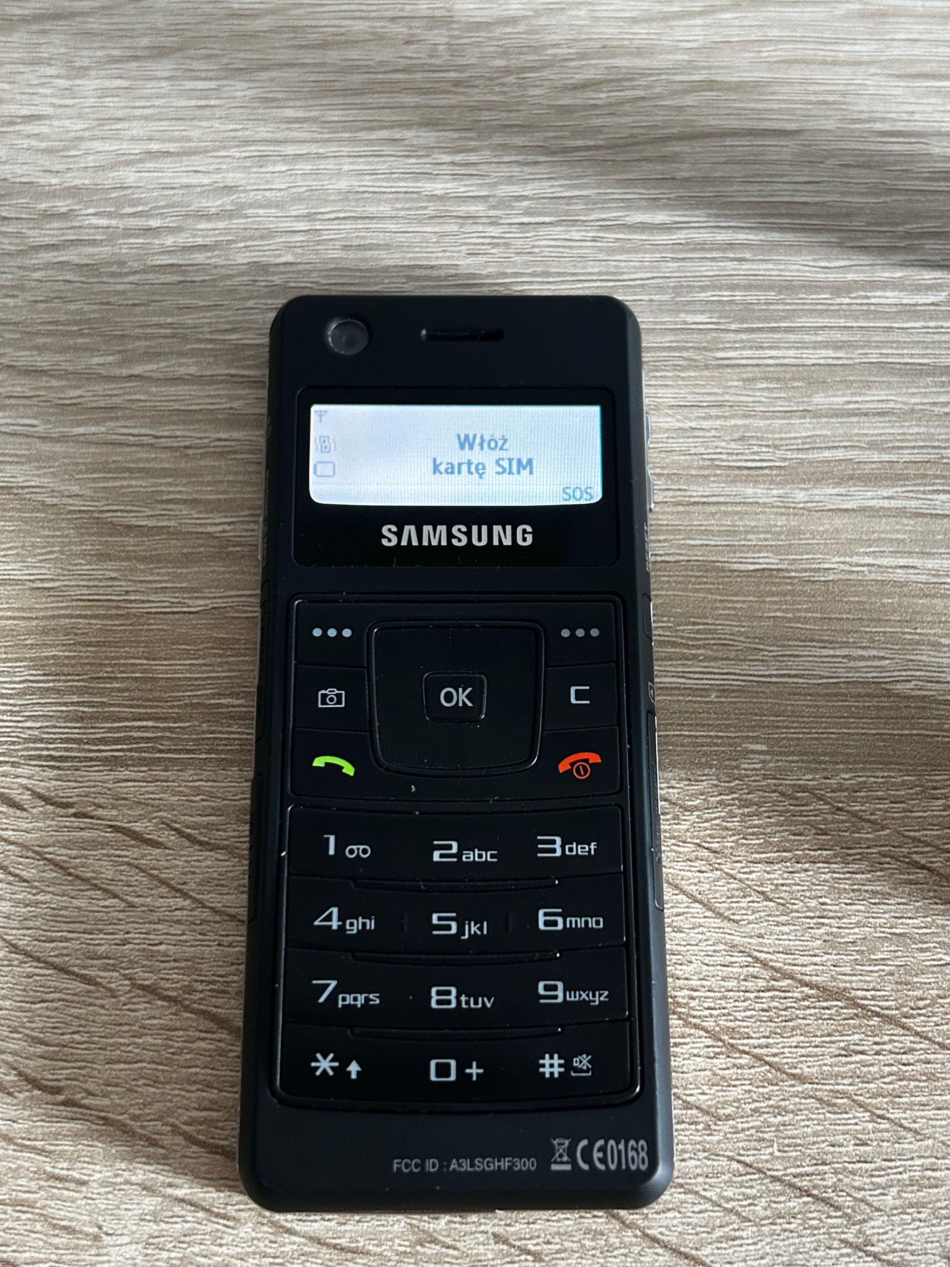 Samsung SGH-F300 Stan kolekcjonerski