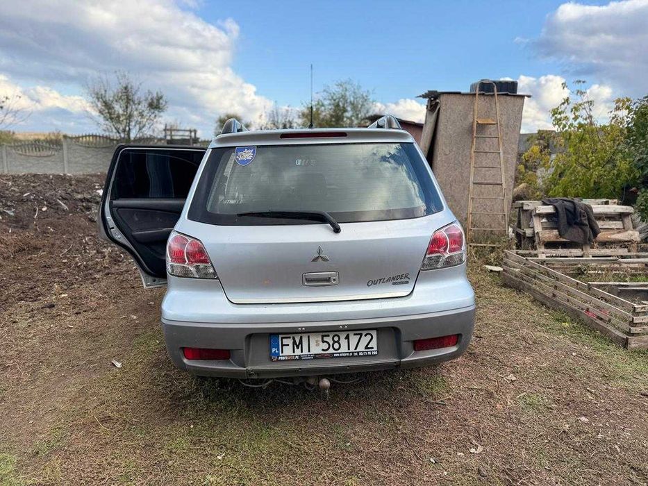 Mitsubishi outlander 2003