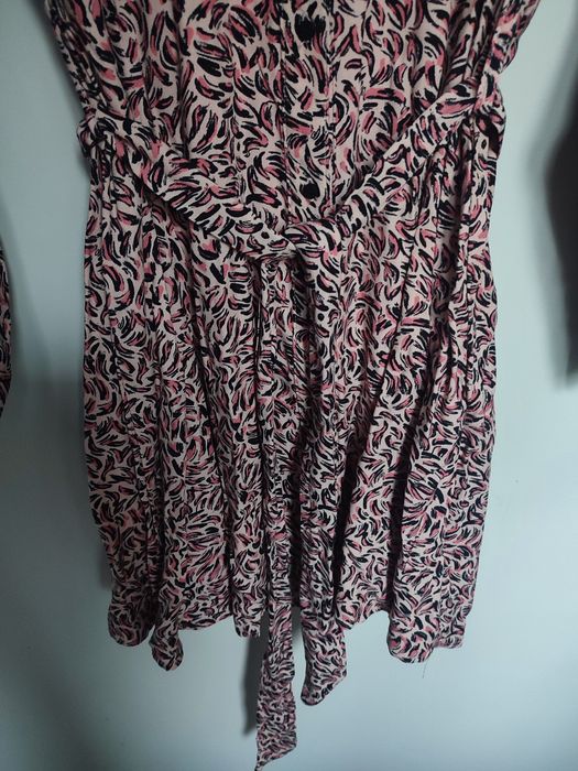 Nowa z metką różowa sukienka we wzory Sinsay