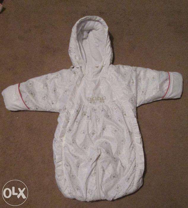 Продам детский осенний комбинезон-мешок