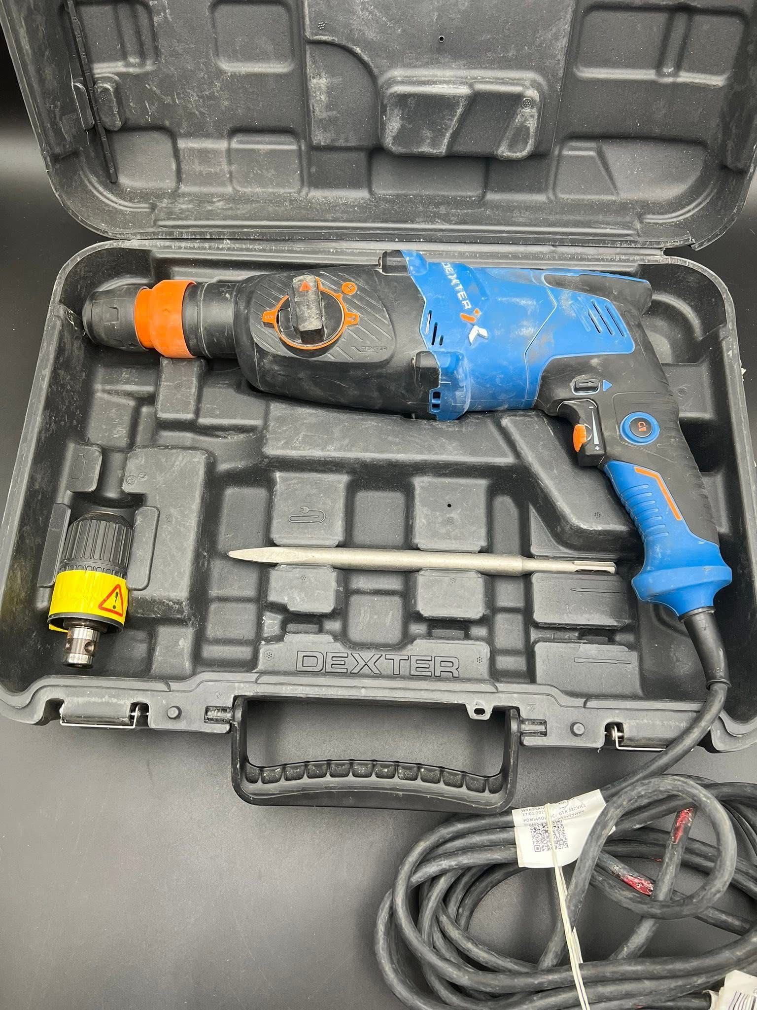Mlotowiertarka Dexter 800RH2-30.51 SDS PLUS 800 W