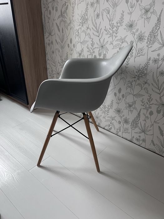 Krzeslo skandynawskie